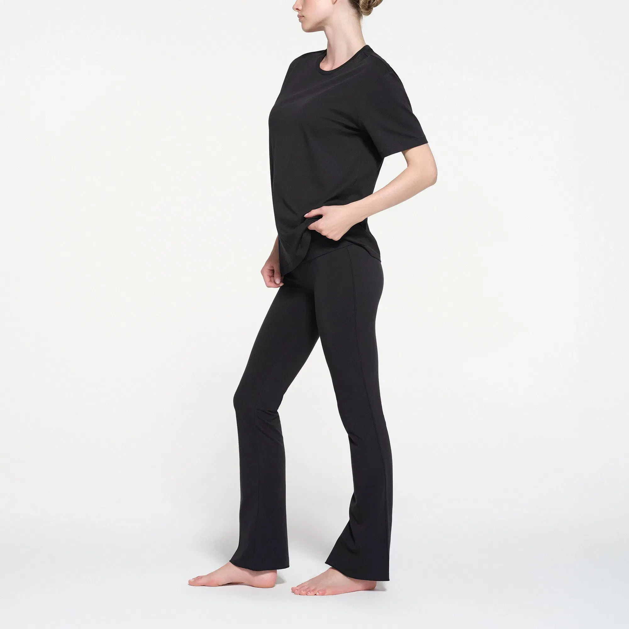 RELAXED TEES OVERSIZED LONG T-SHIRT | ONYX