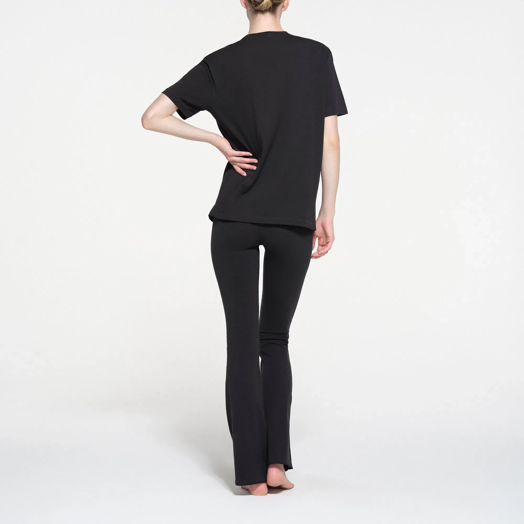 RELAXED TEES OVERSIZED LONG T-SHIRT | ONYX