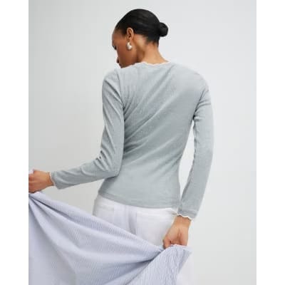 Grey Long Sleeve Scallop Trim Top