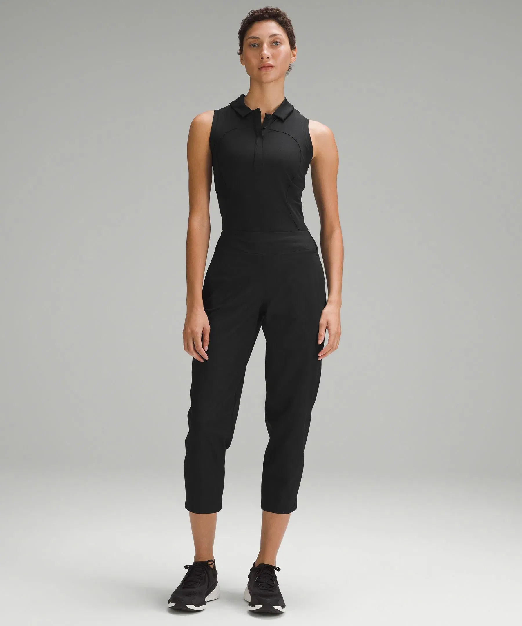 Lululemon Warpstreme Multi-Pocket Mid-Rise Golf Crop 24"