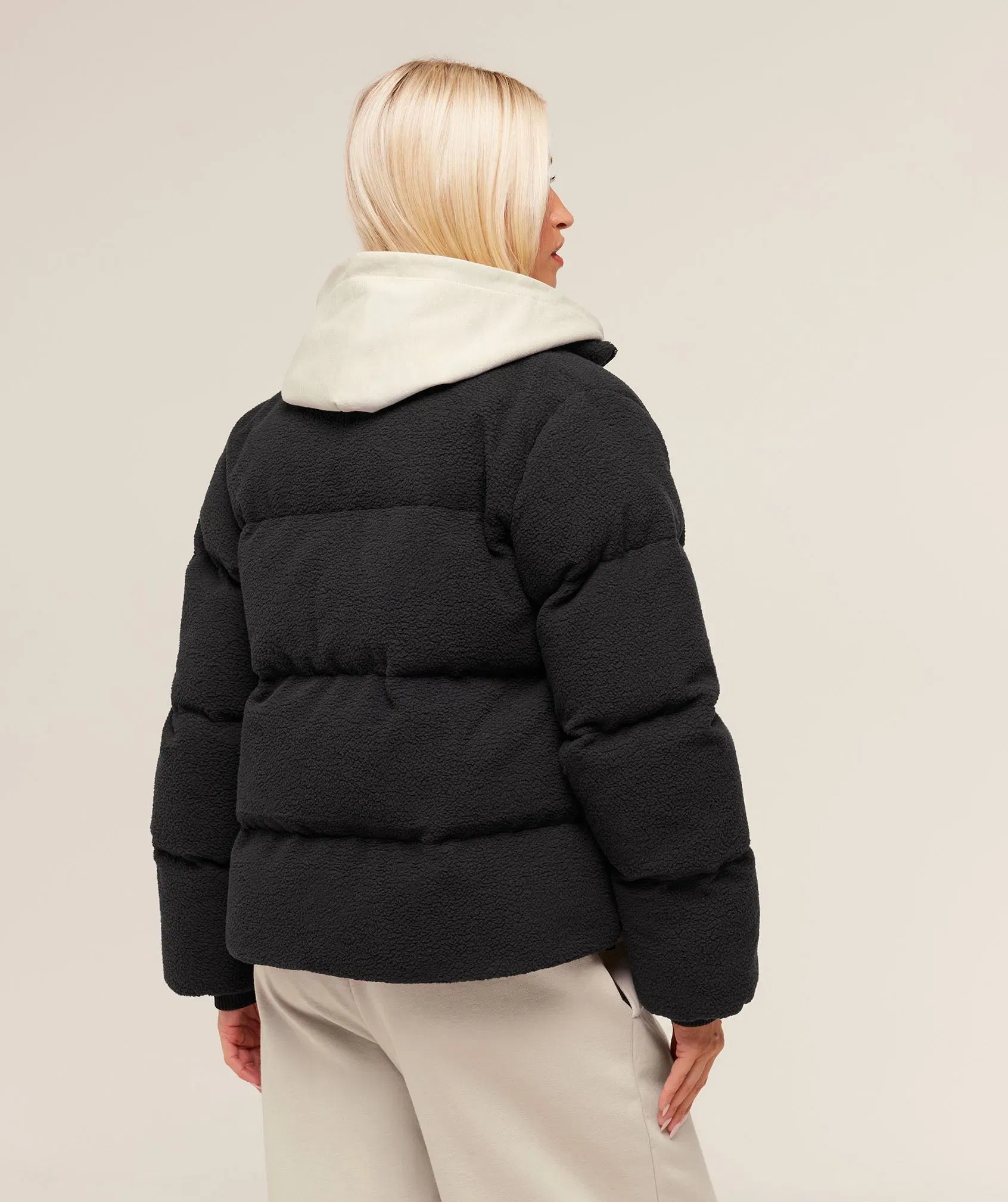 Women's Gymshark Sherpa Puffer Jacket Black