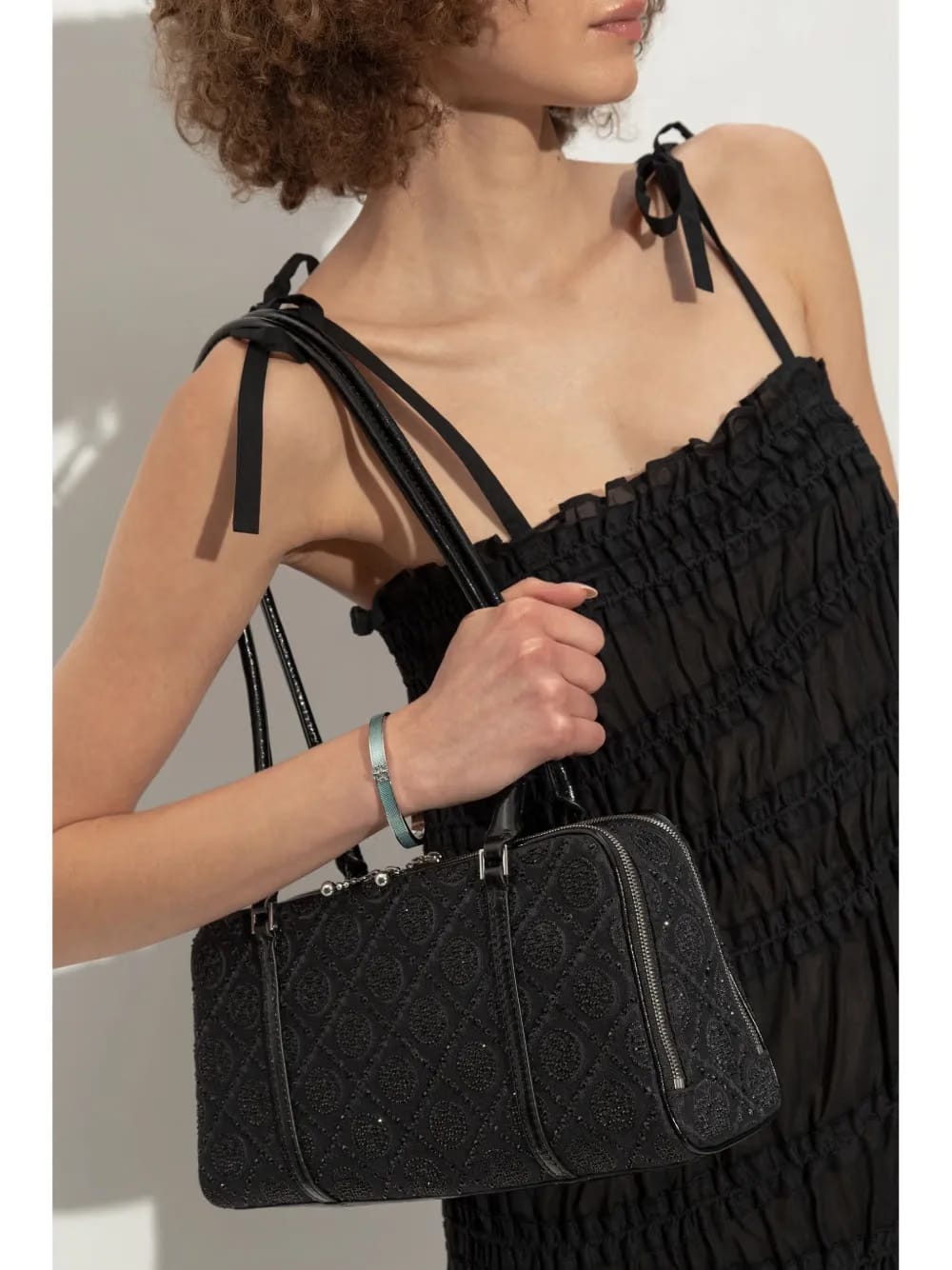 small T monogram shoulder bag
