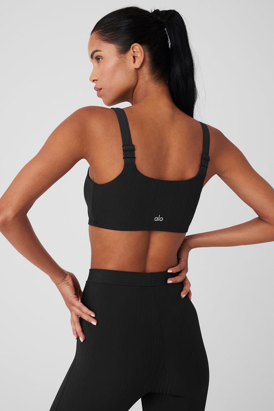 Alo Yoga Run It Back Bra