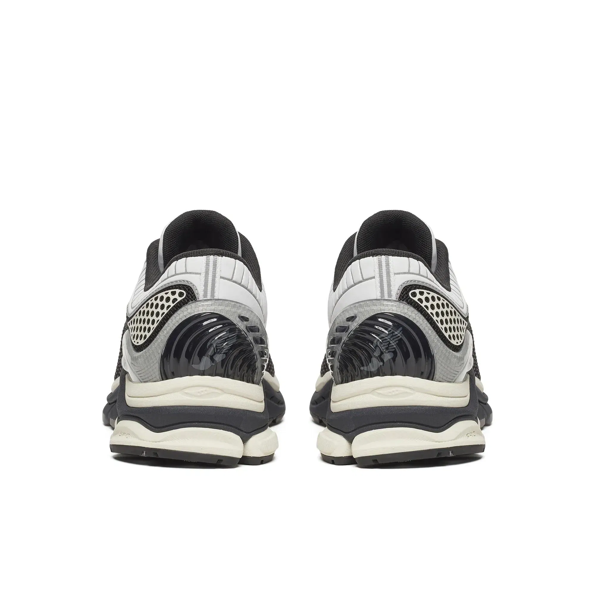 Saucony ProGrid Paramount Black | White