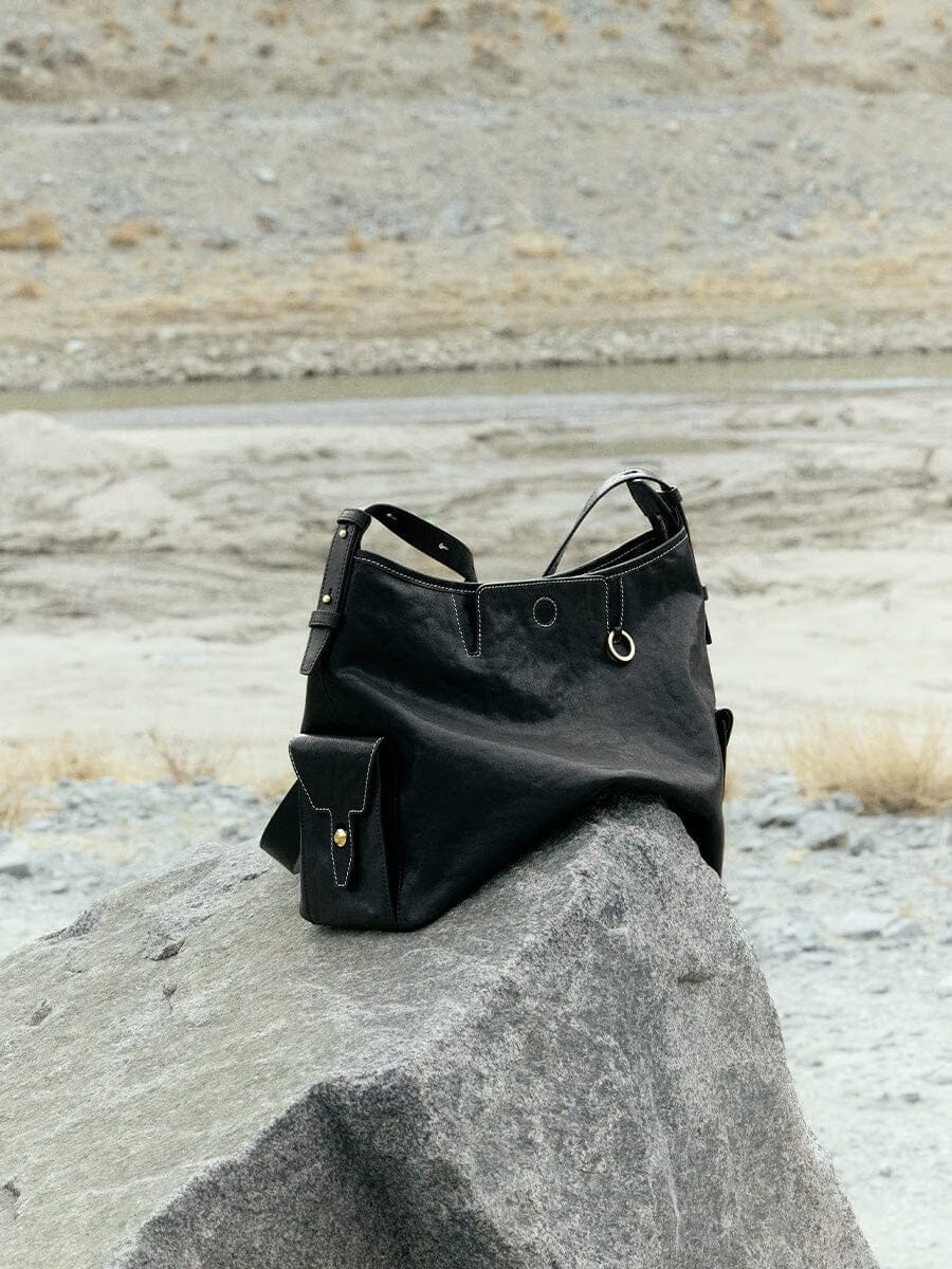 Songmont Small Yore Hobo Bag Onyx