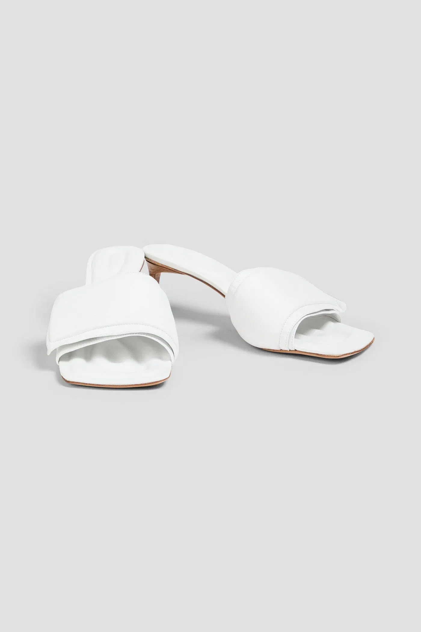 Jacquemus Piscine Padded Leather Mules White Women's