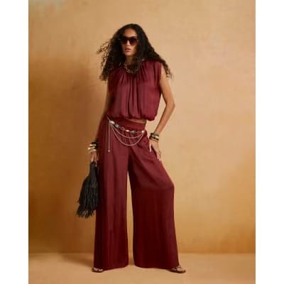 Brown Sleeveless Bubble Hem Top