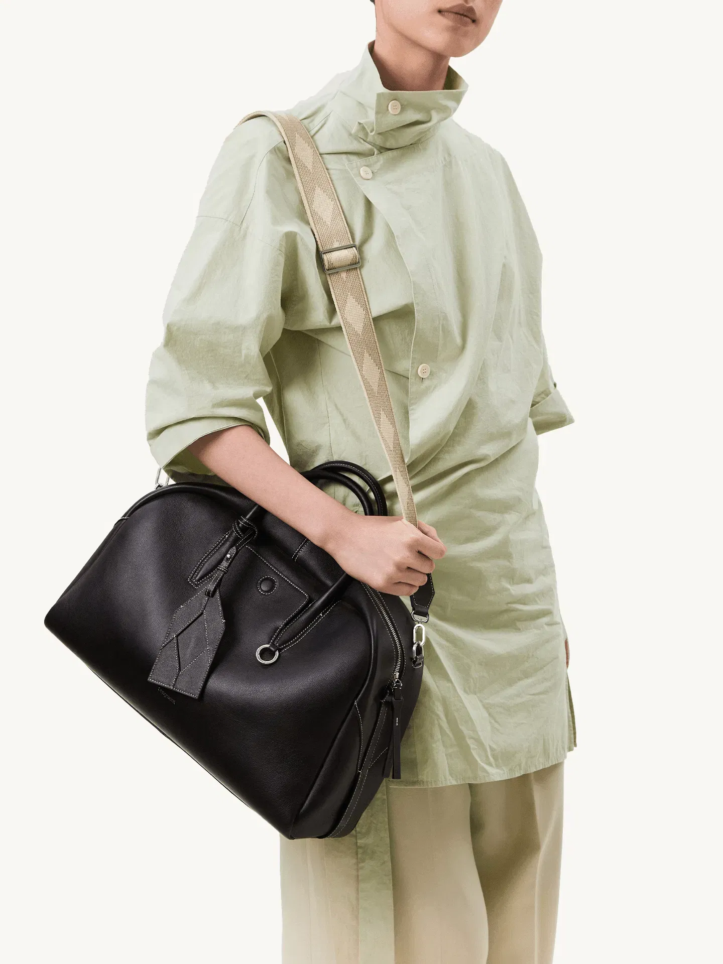 Songmont Large Yore Bowling Bag Ebony