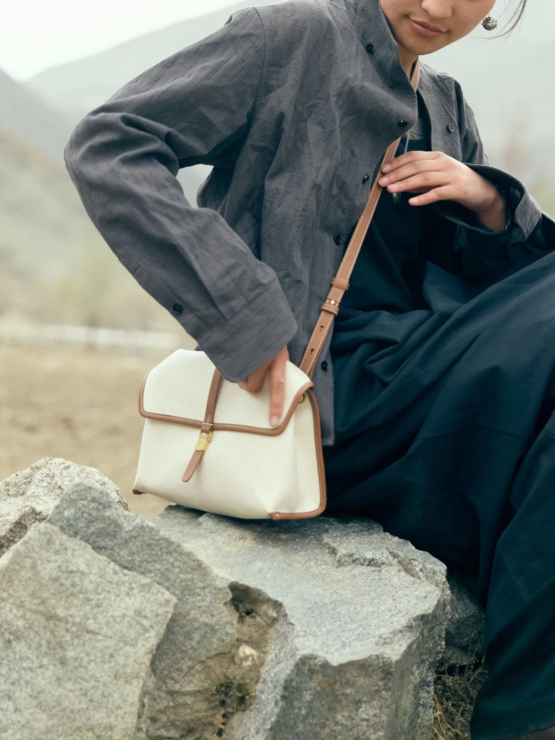 Songmont Small Shan Satchel Bag Canvas
