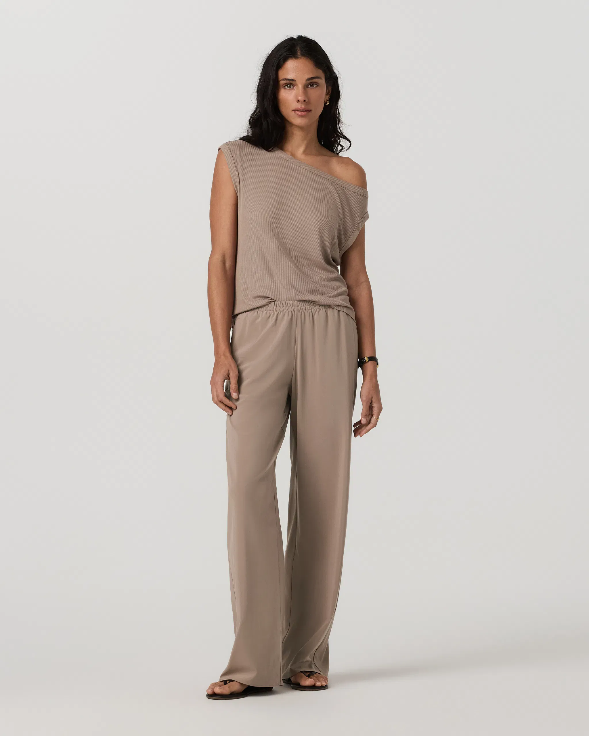 Vuori Cove Asymmetric Top