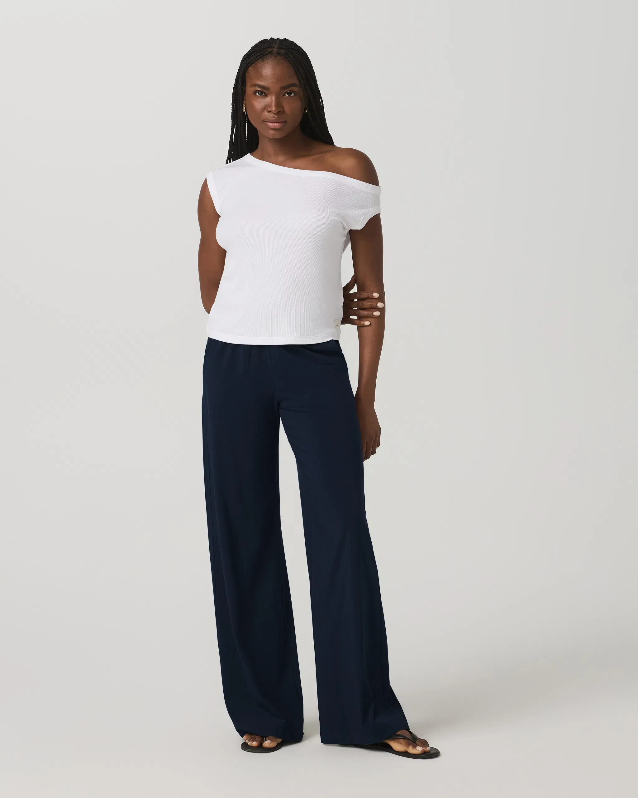 Vuori Cove Asymmetric Top