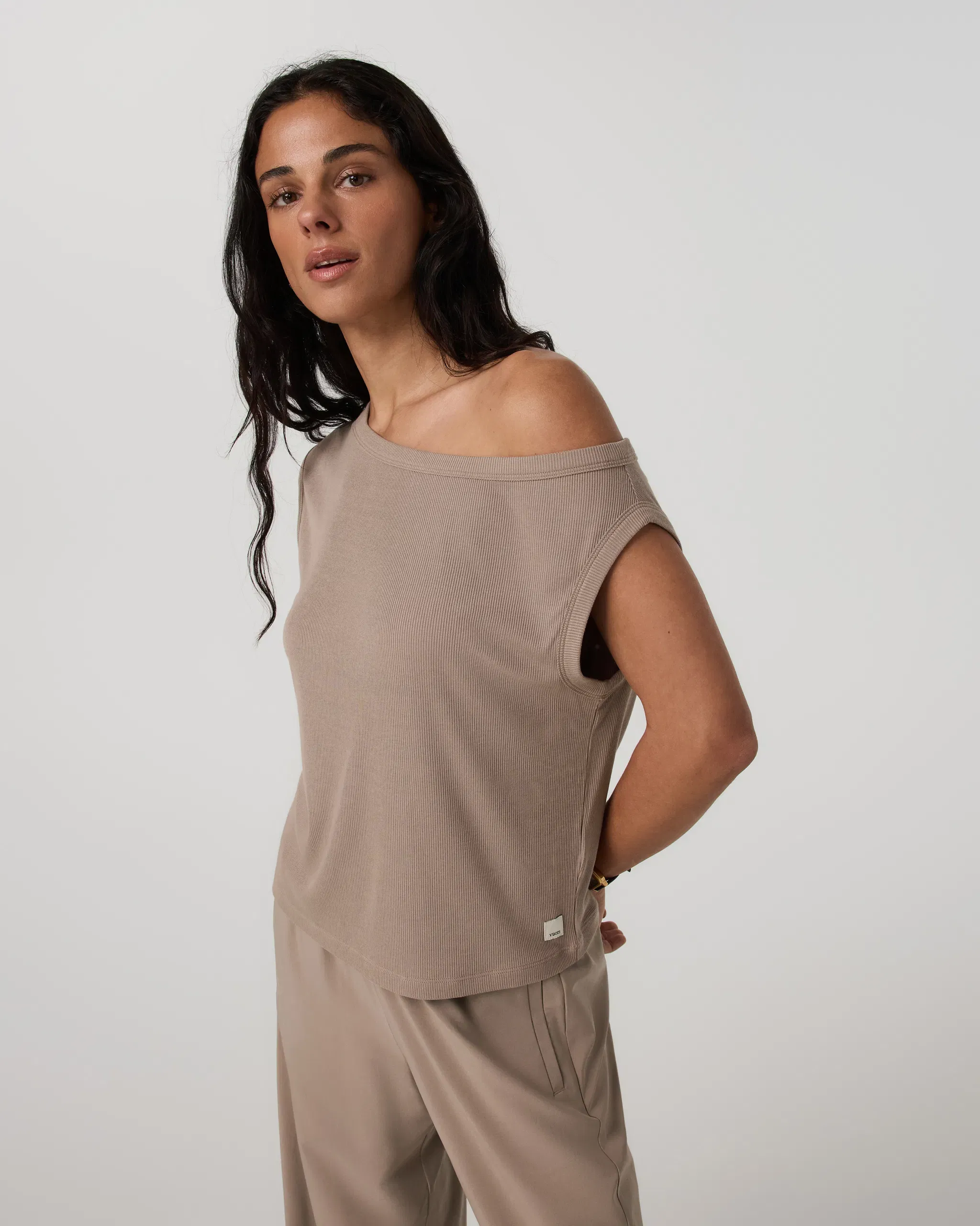 Vuori Cove Asymmetric Top