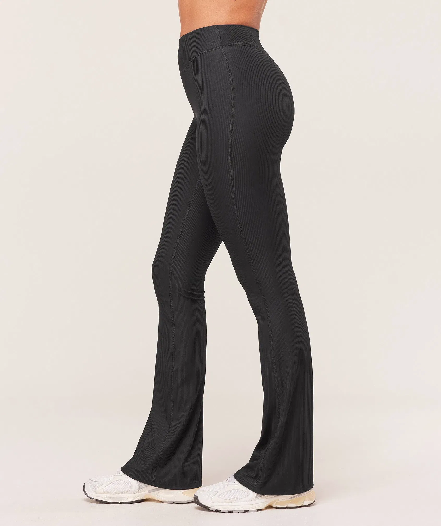 Women's Gymshark Ribbed Flared Leggings Black