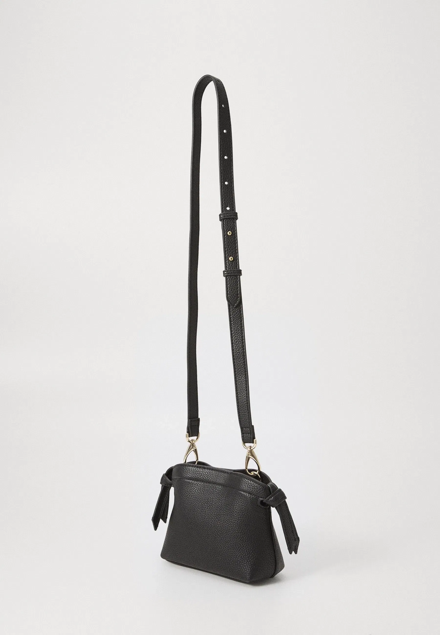 Valentino Bags Femke - Cross Body Bag - Nero