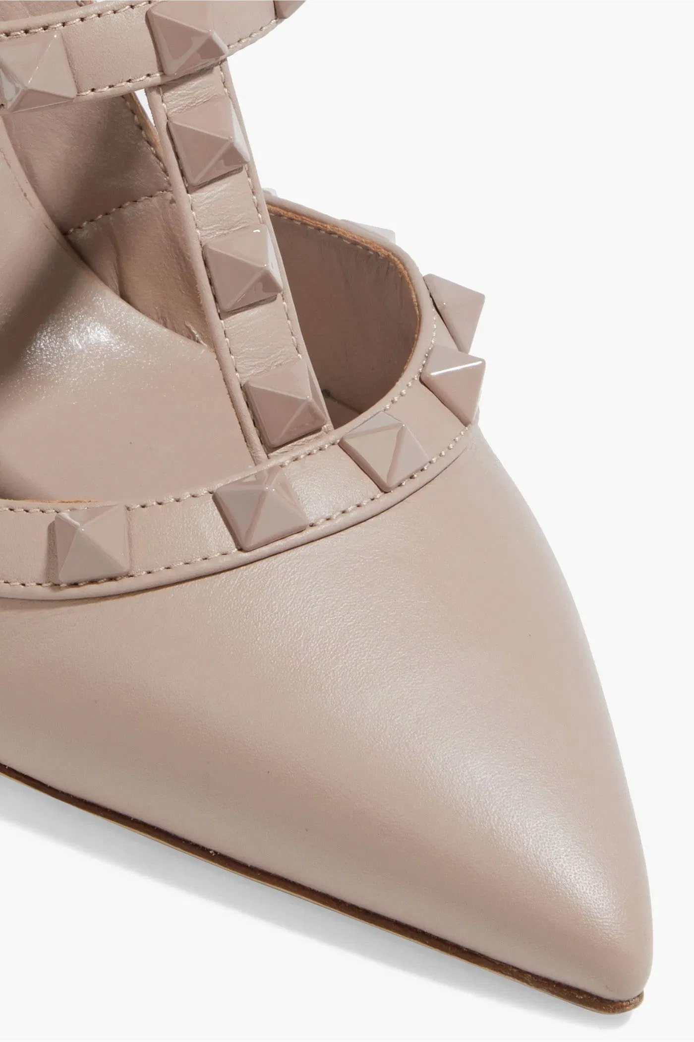 Valentino Garavani Rockstud Leather Pumps Neutral Women's
