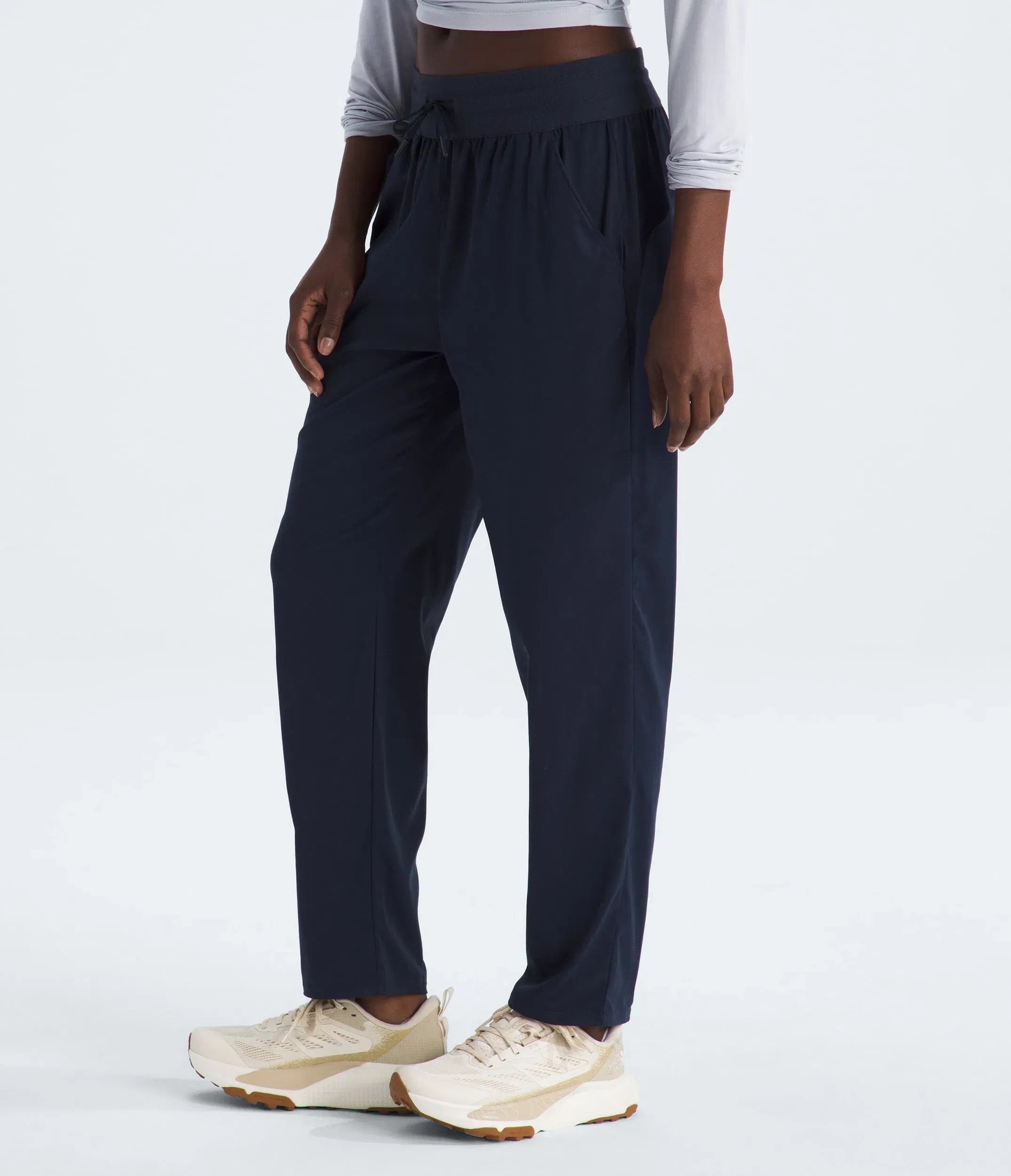 The North Face Women’s Aphrodite Arise Ankle Pants Summit Navy