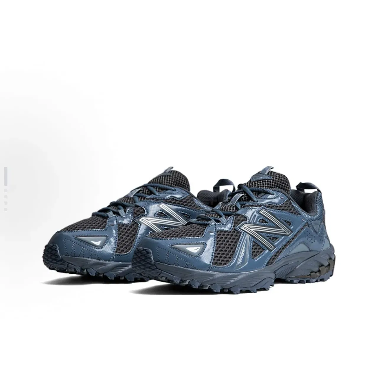 NEW BALANCE 610T dark royal blue
