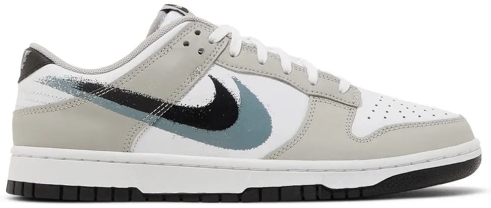 DUNK LOW SPRAY PAINT SWOOSH
