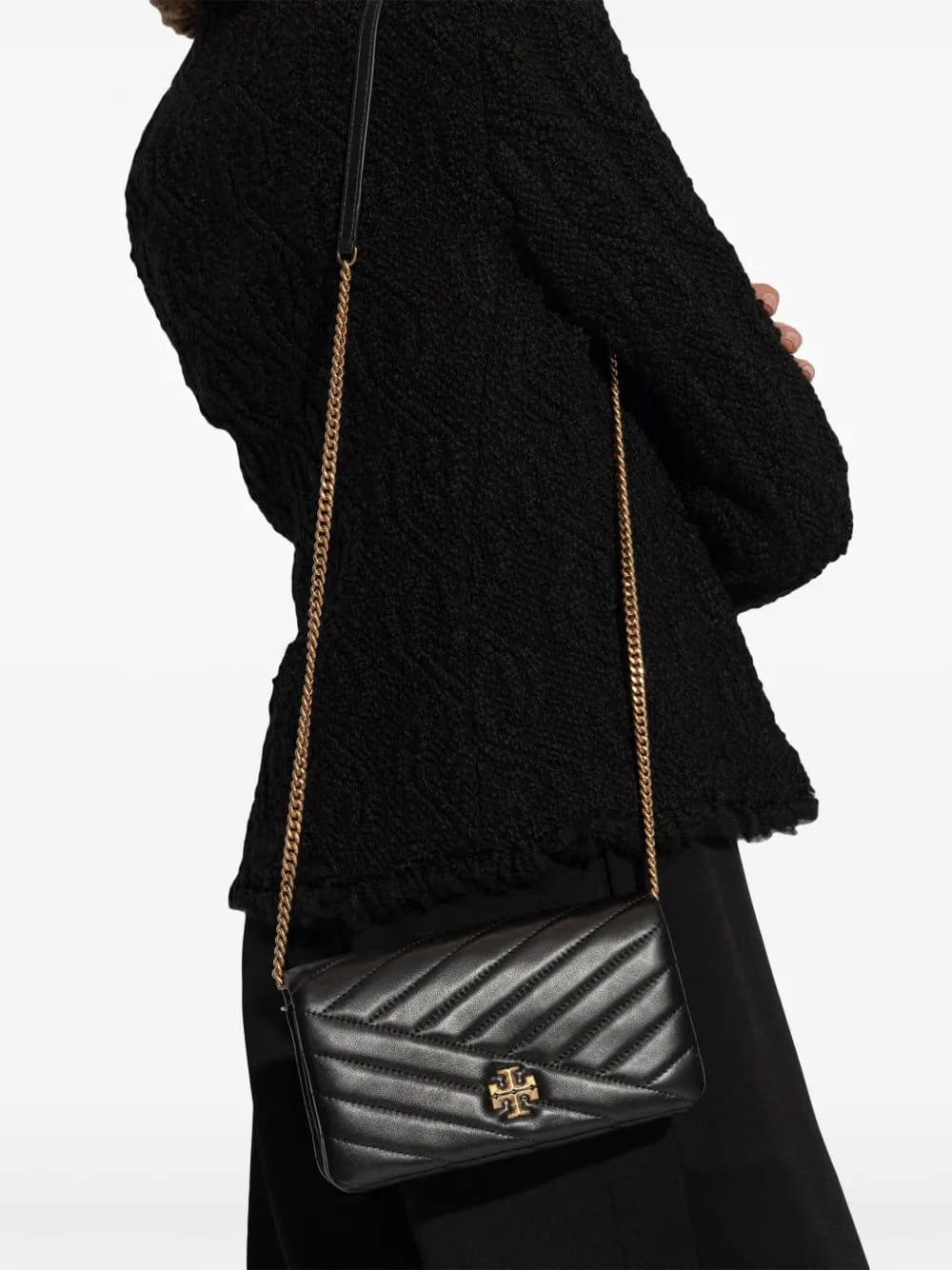Kira Chevron Chain wallet