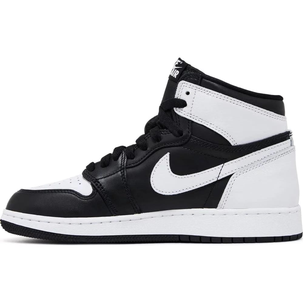 Air Jordan 1 Retro High OG "Black White"