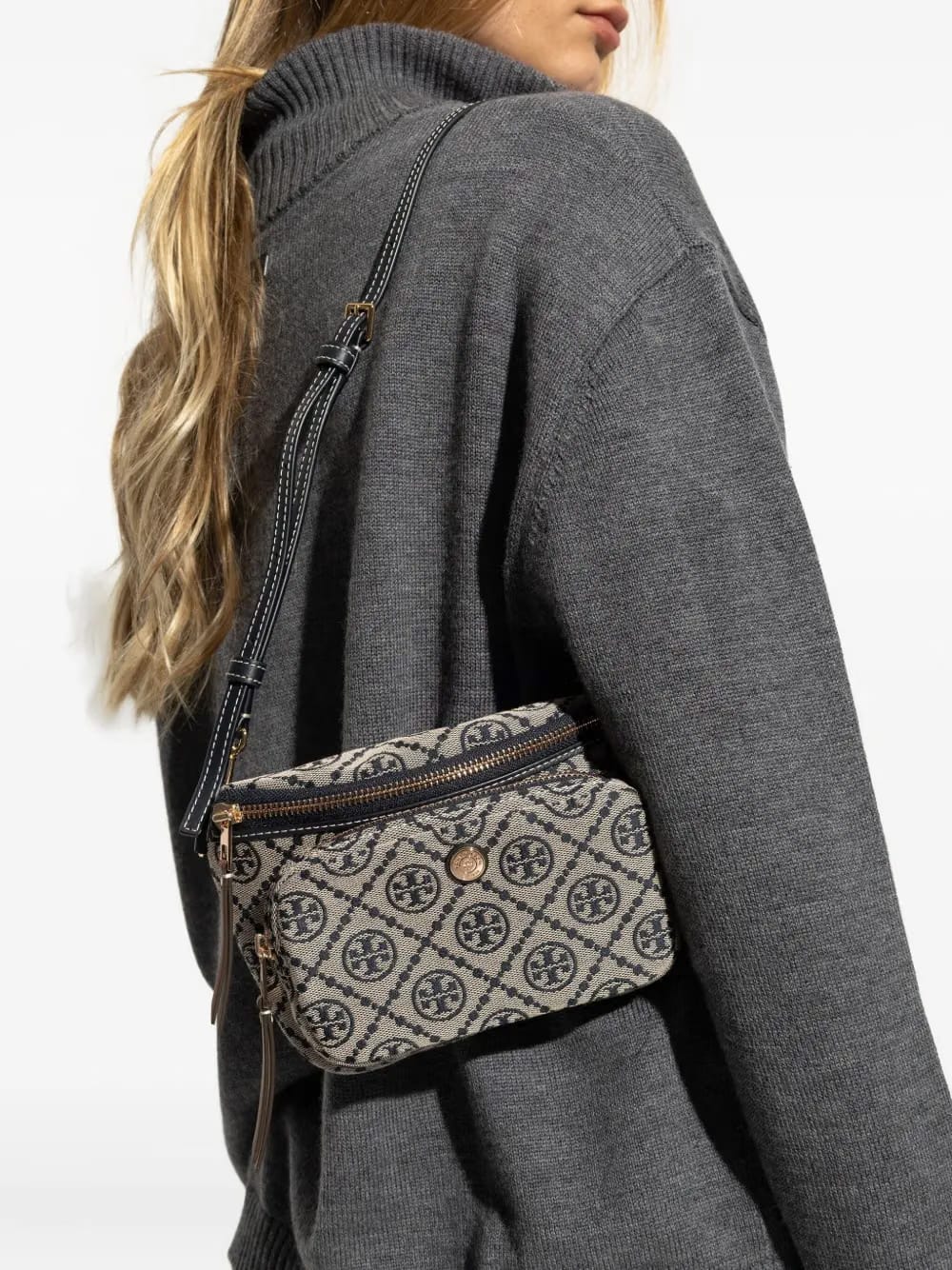 logo-monogram zipped mini bag