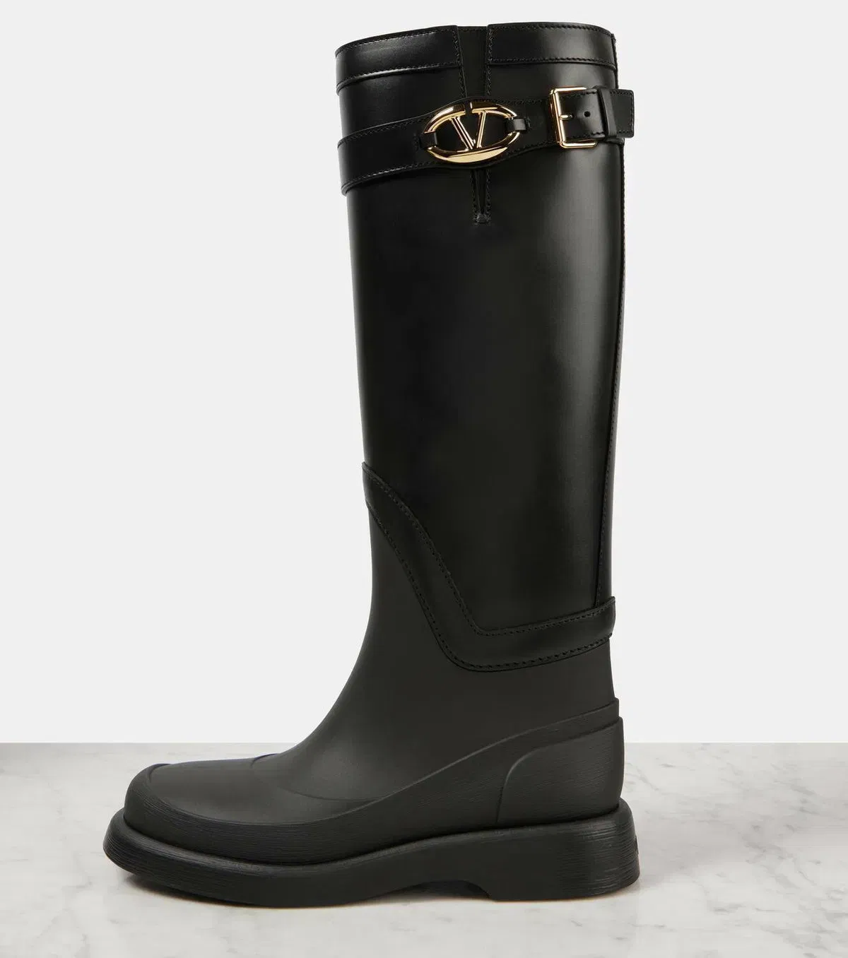 VLogo Bold leather knee-high boots