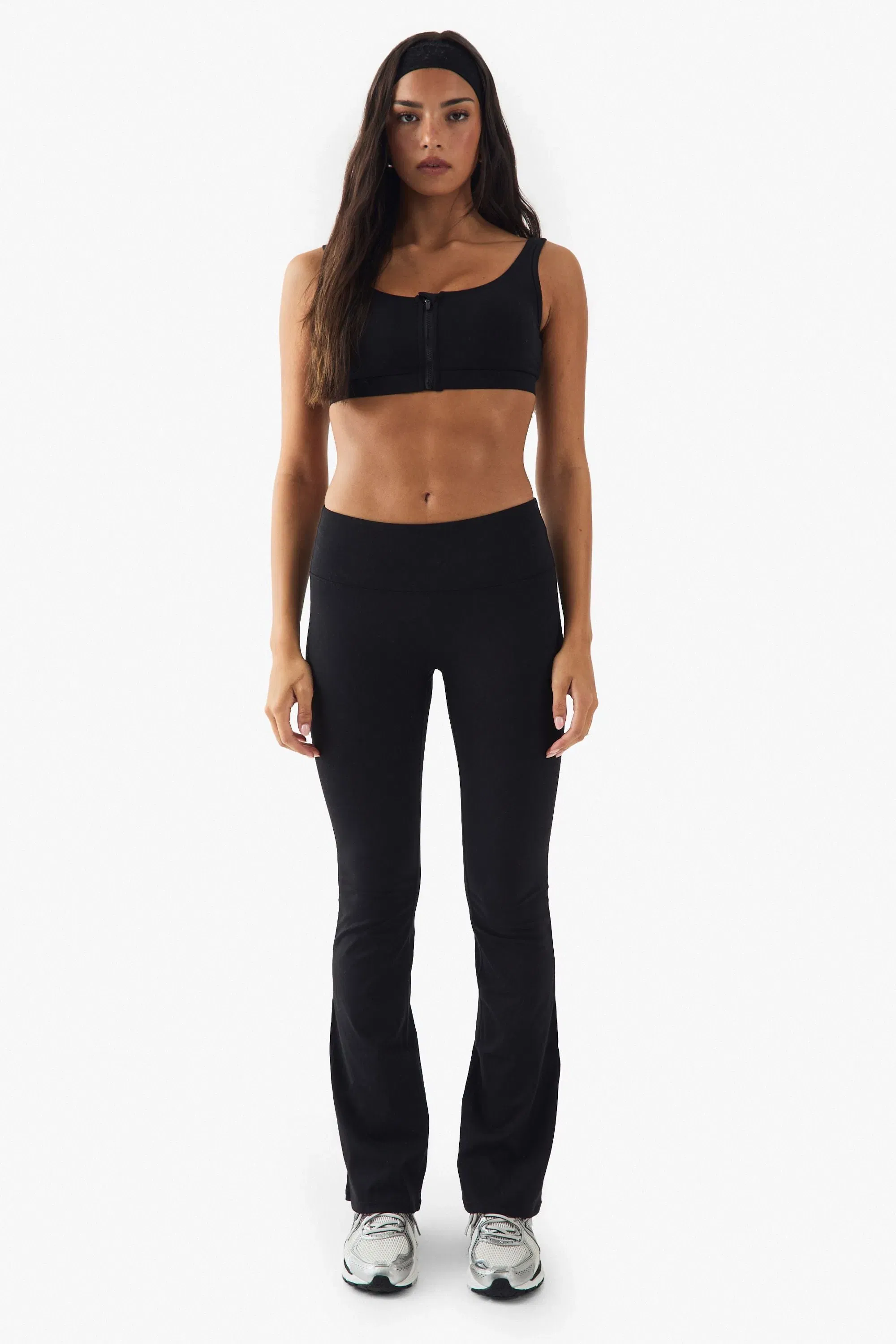 DSGN Studio Sport Zip Front Light Support Padded Sports Bra