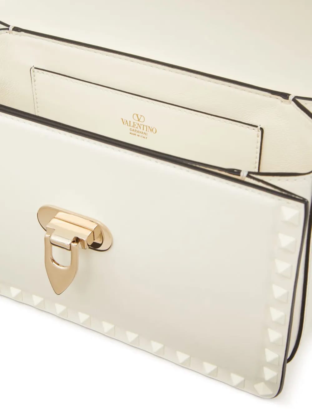 Rockstud23 leather shoulder bag