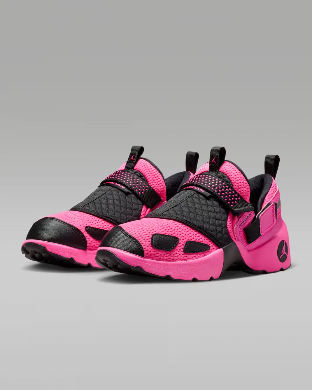 Wmns Air Jordan Trunner LX 'Pink Blast Black'