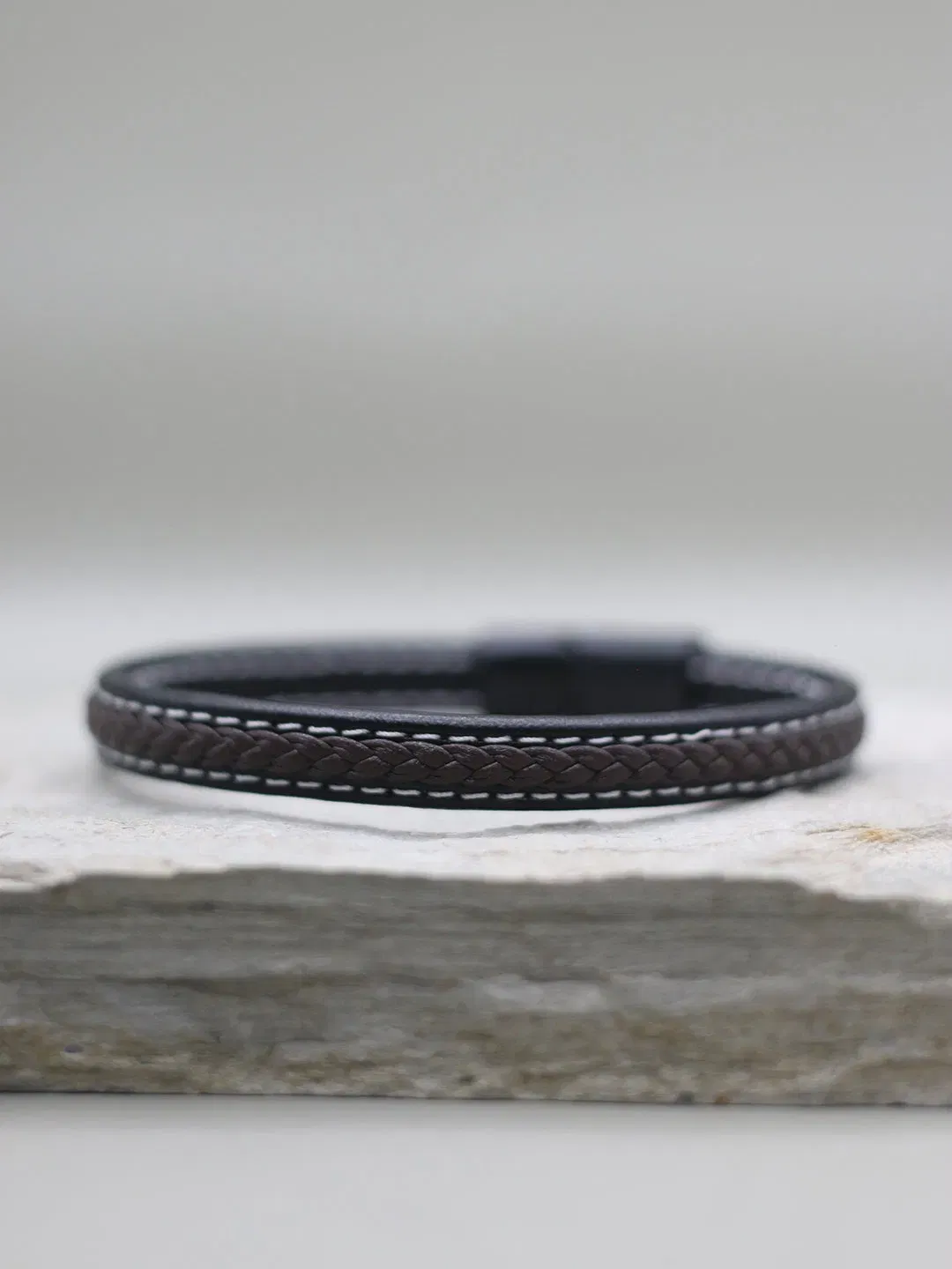 BROWN CROSS PATTERN STITCH BRACELET FOR MEN