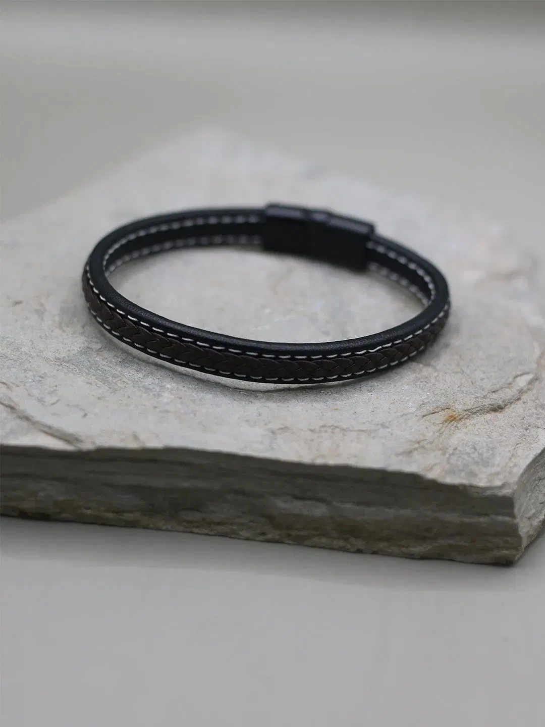 BROWN CROSS PATTERN STITCH BRACELET FOR MEN