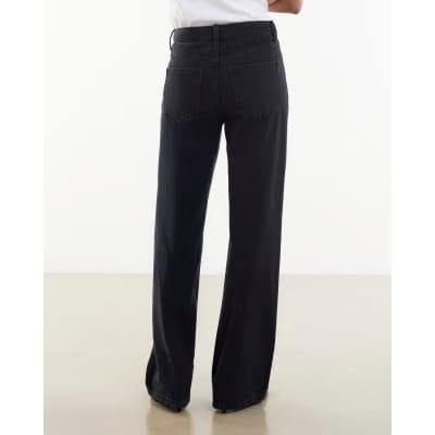 Black High Waisted Relaxed Straight Leg Jeans
