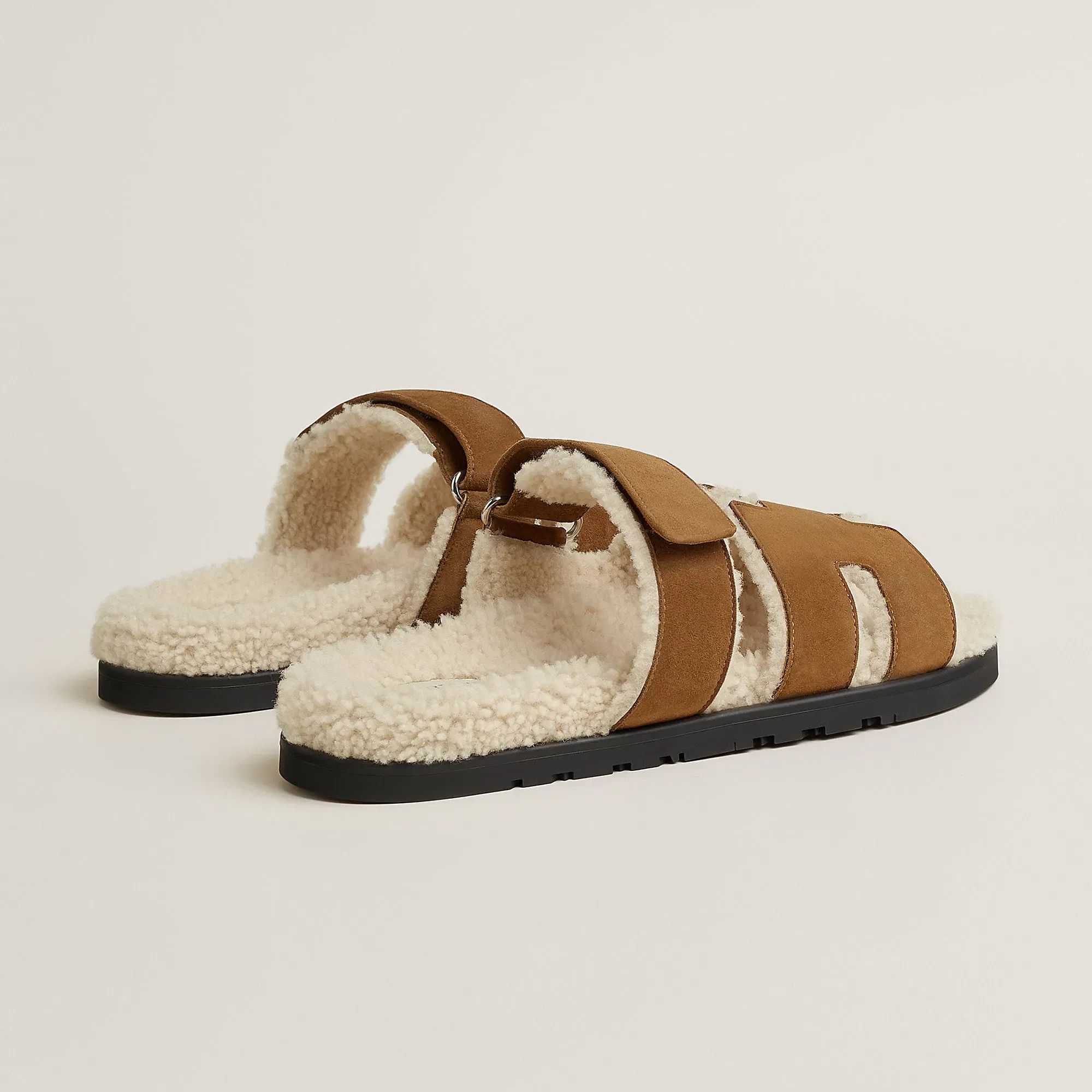 Hermes Chypre Sandal Noir