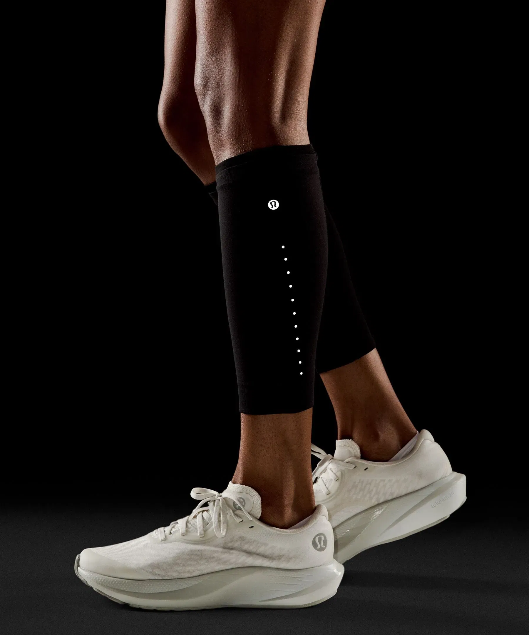 Lululemon lululemon Go Further Seamless Running Calf Sleeves