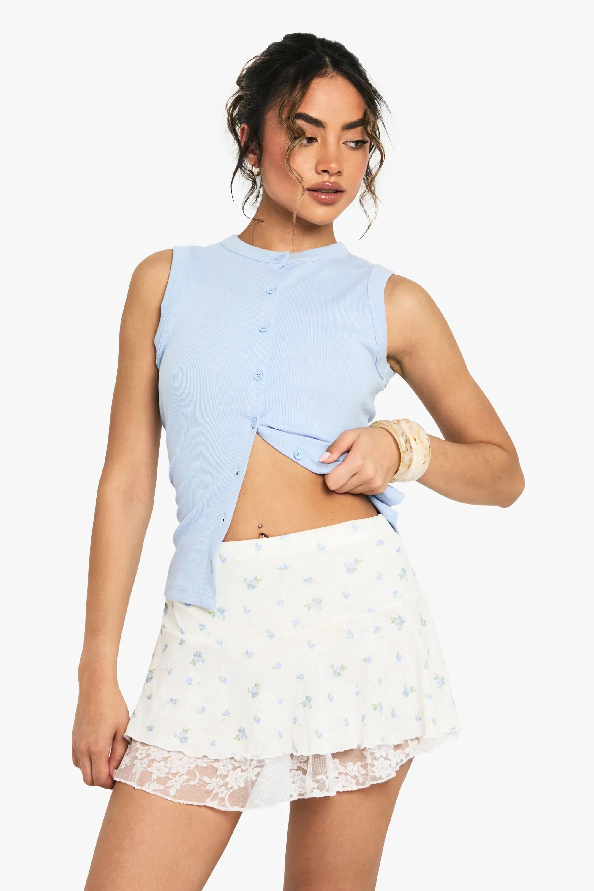 Ditsy Floral Lace Trim Hem Ruffle Mini Skirt