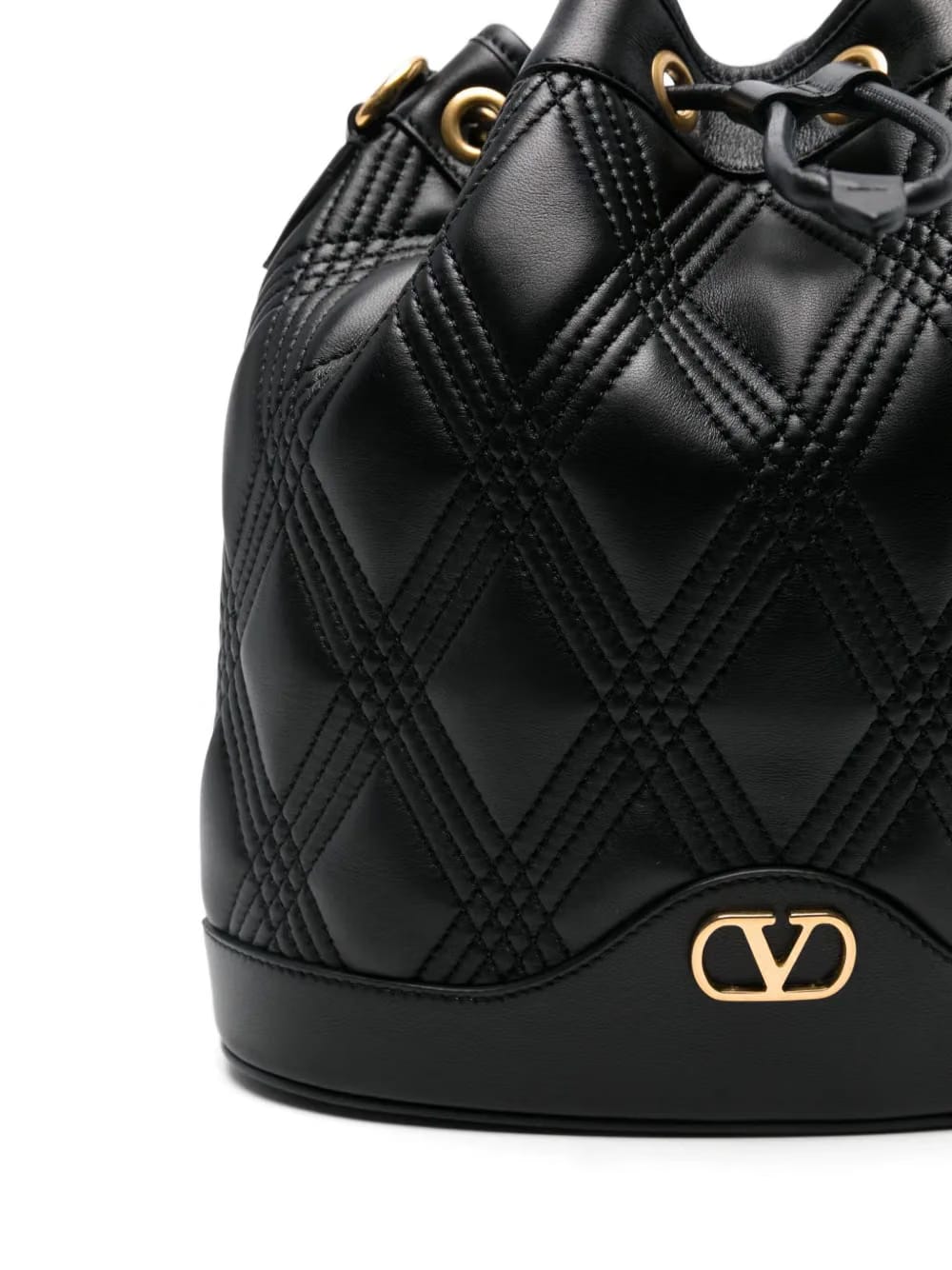 VLogo bucket bag