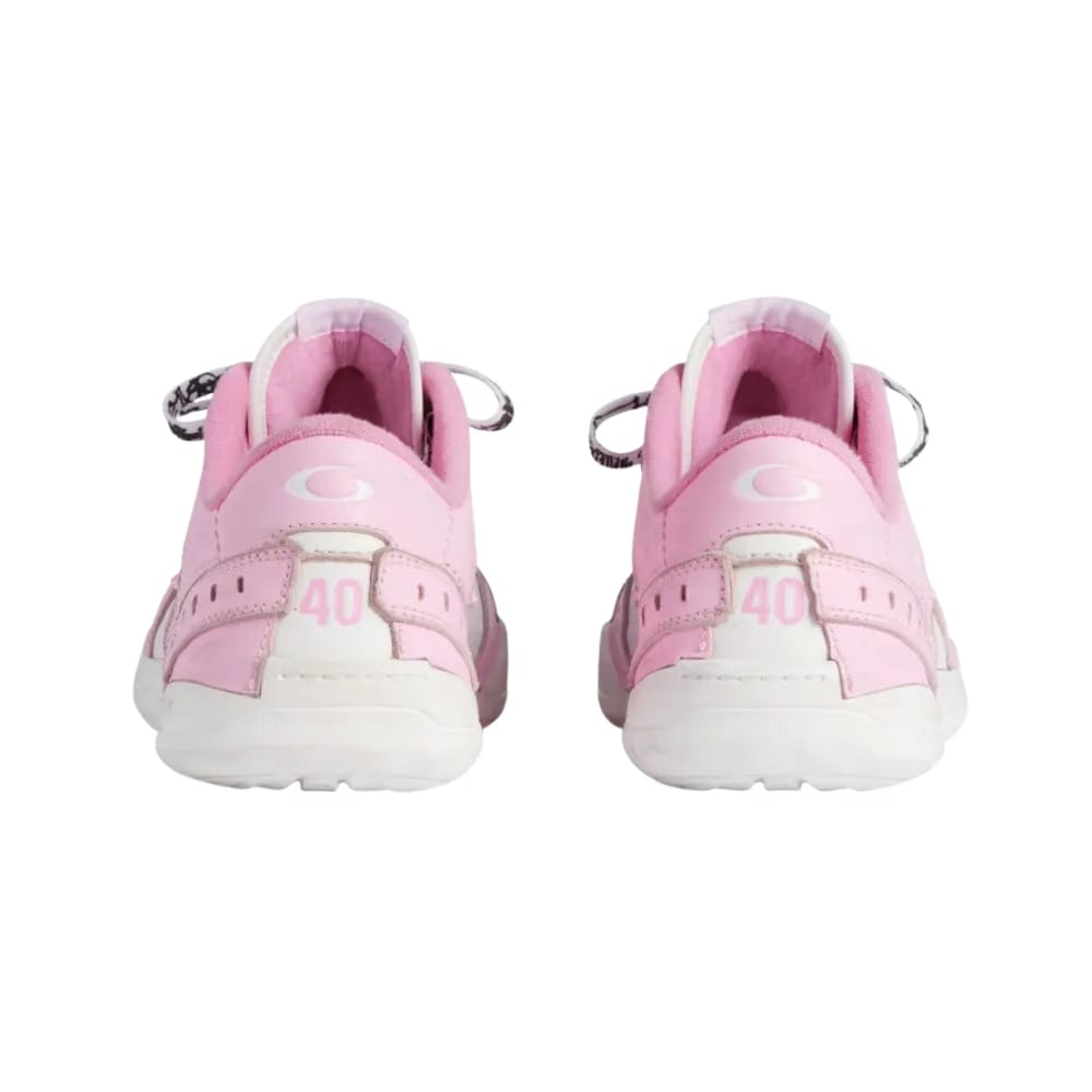 Balenciaga Hamptons Medium Worn-Out Sneaker In Pink