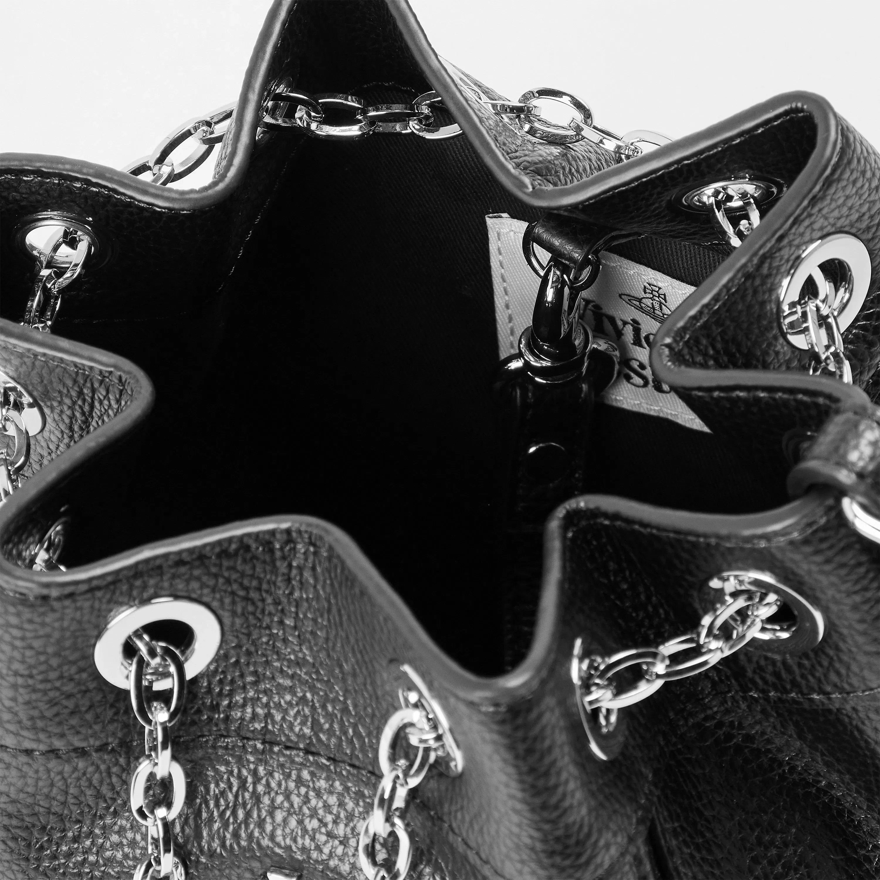 Chrissy Bucket Bag