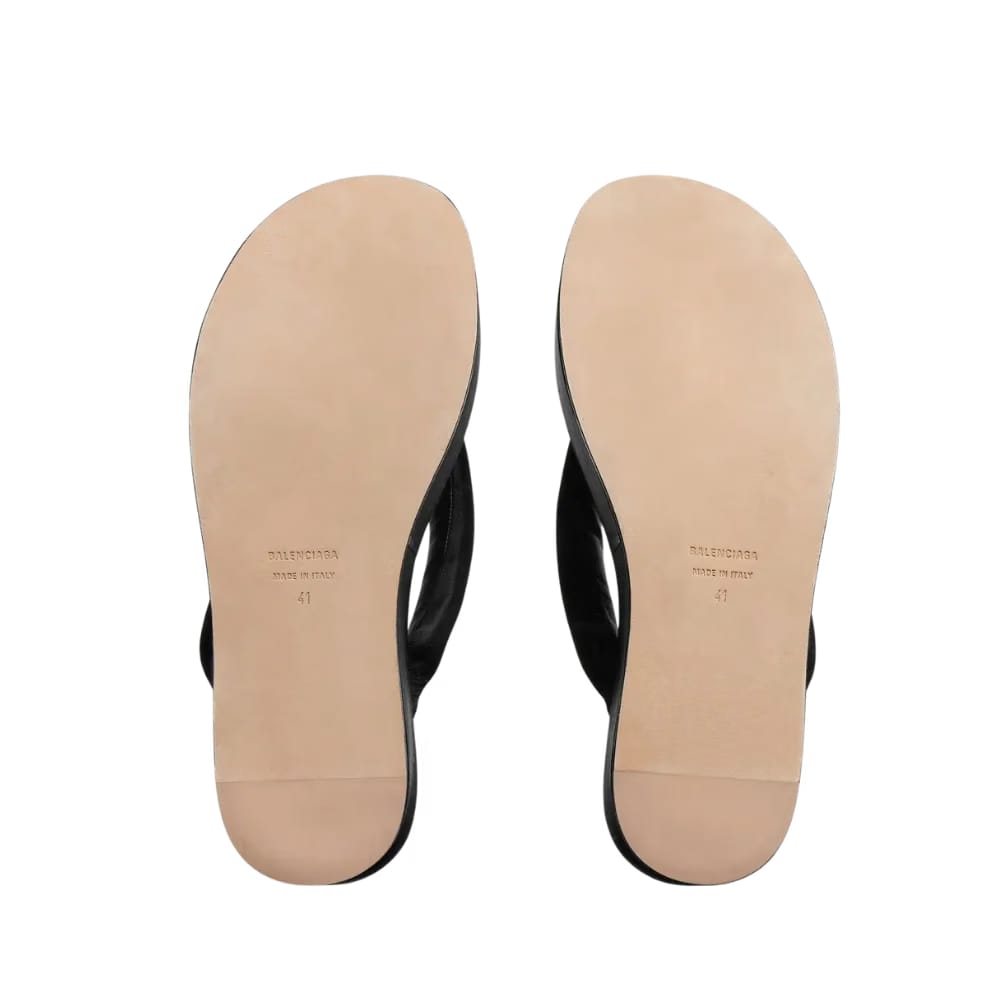 Balenciaga Gaeta Thong In Black