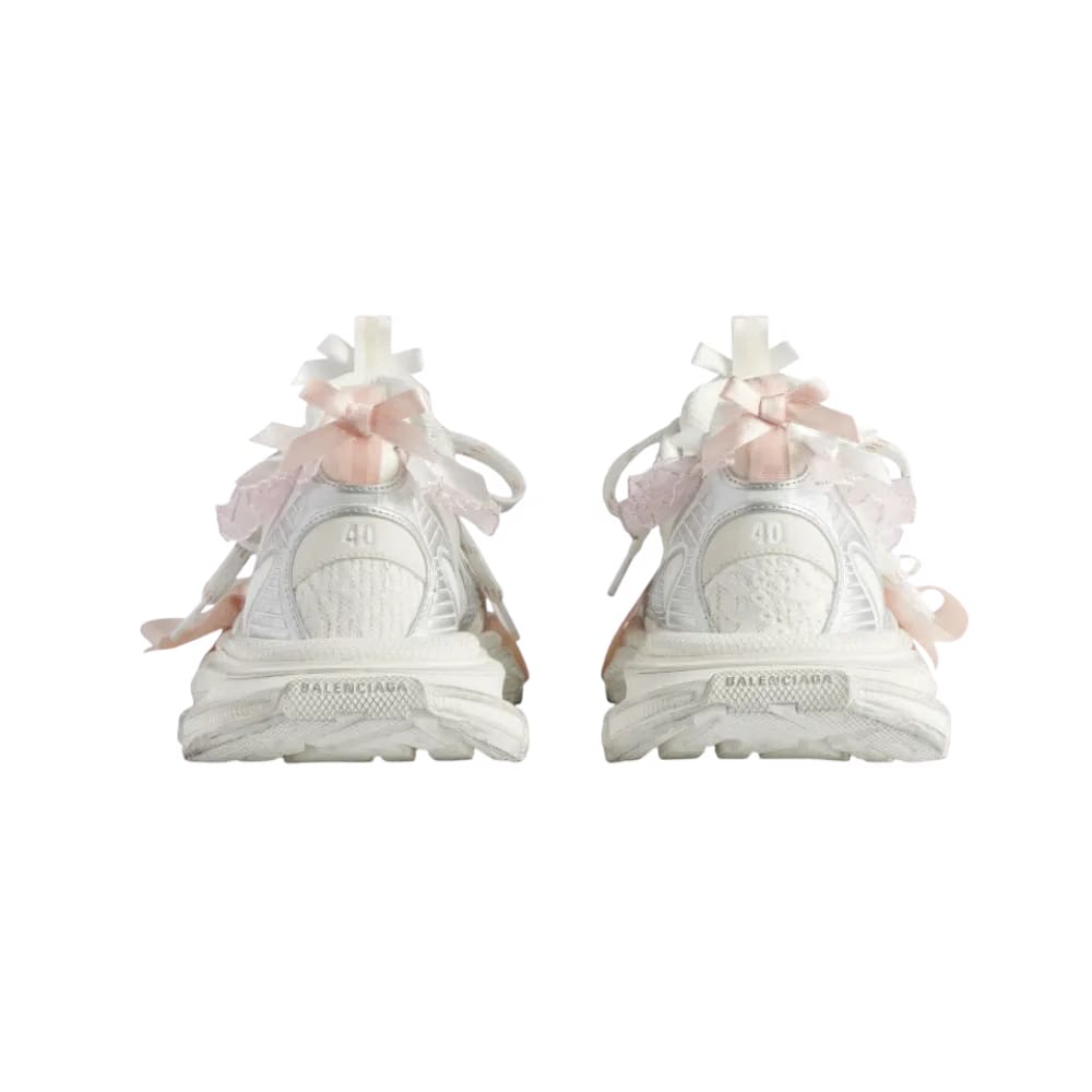 Balenciaga 3XL Lace Sneaker In Light Pink