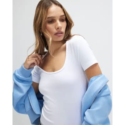 White Short Sleeve Scoop Neck T-Shirt
