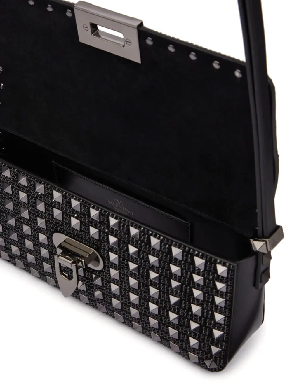 Rockstud23 E/W embroidered shoulder bag