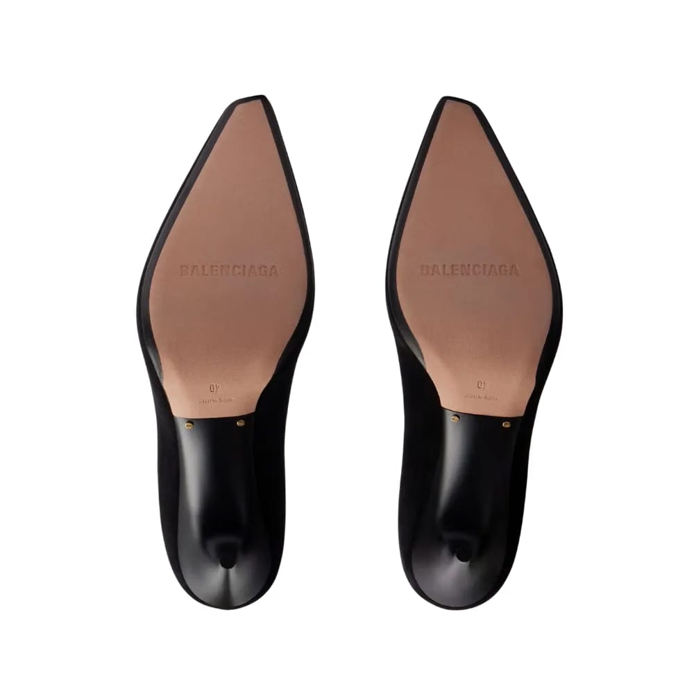Balenciaga Duchesse Pump In Black