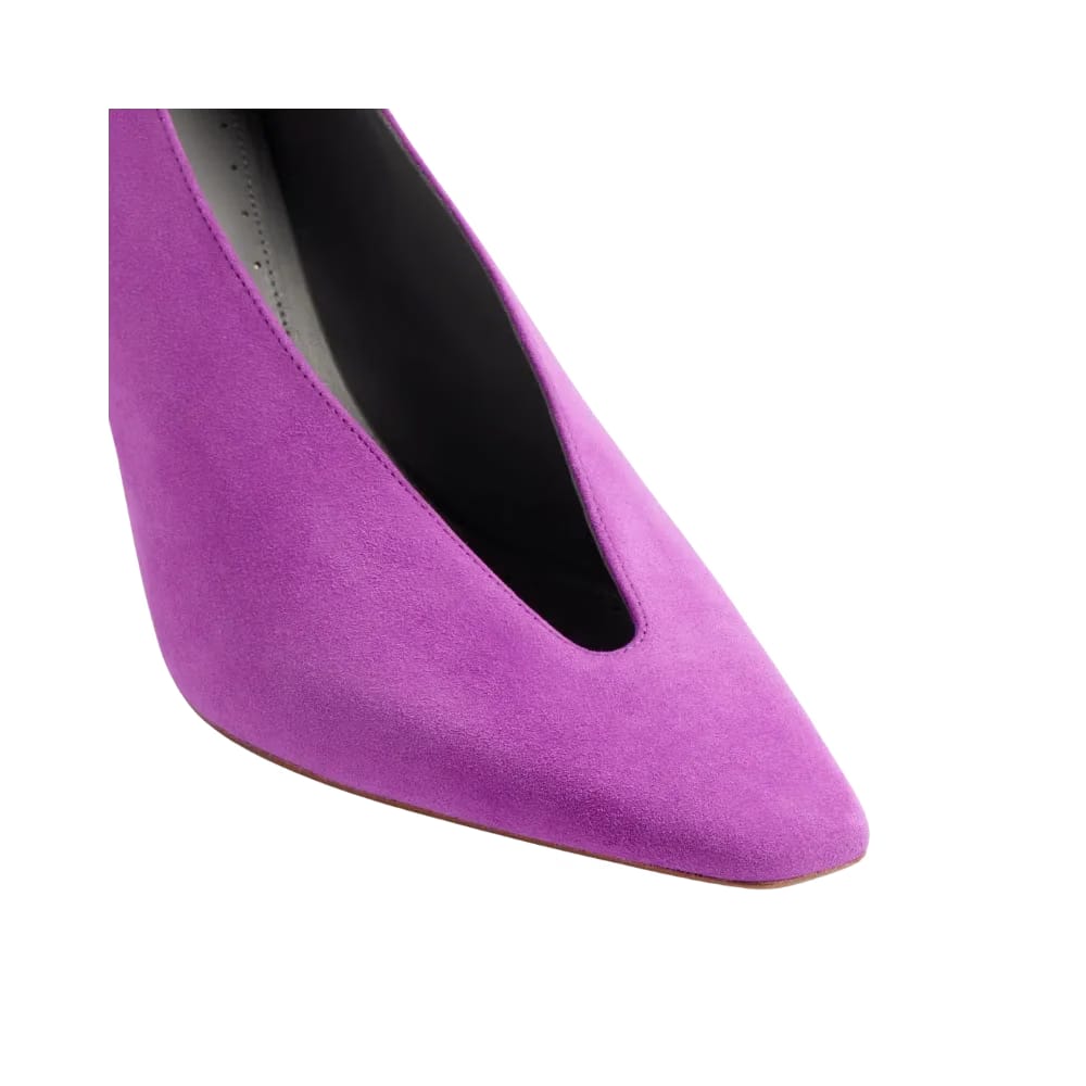 Balenciaga Duchesse Pump In Azalee