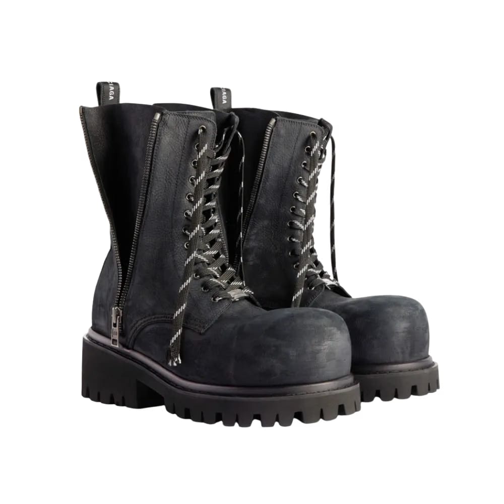 Balenciaga Stomper Zipped Bootie In Black