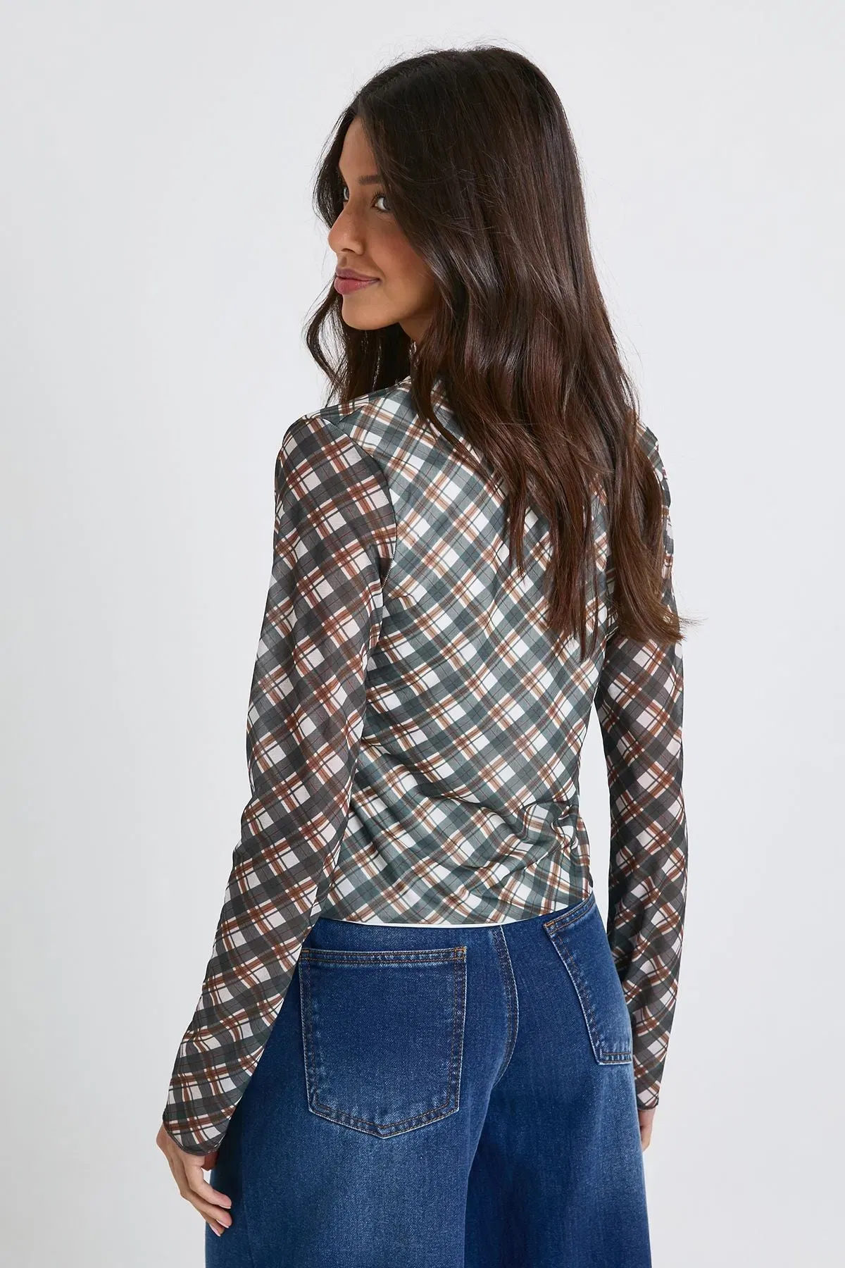 Mesh Hook & Eye Front Long Sleeve Fitted Top