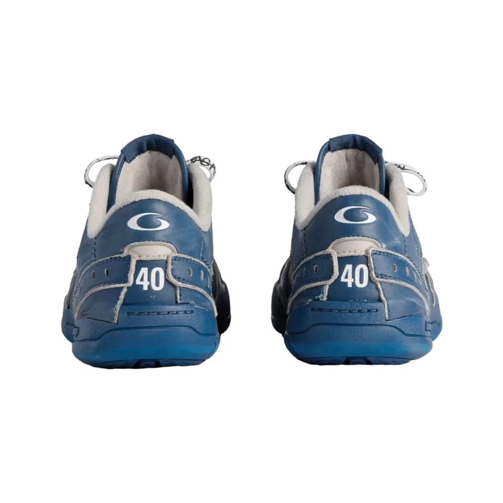 Balenciaga Hamptons Medium Worn-Out Sneaker In Navy