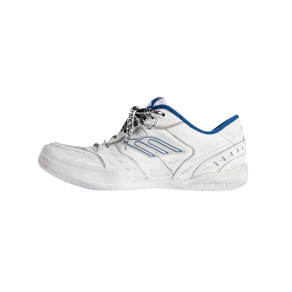 Balenciaga Hamptons Worn-Out Sneaker In White