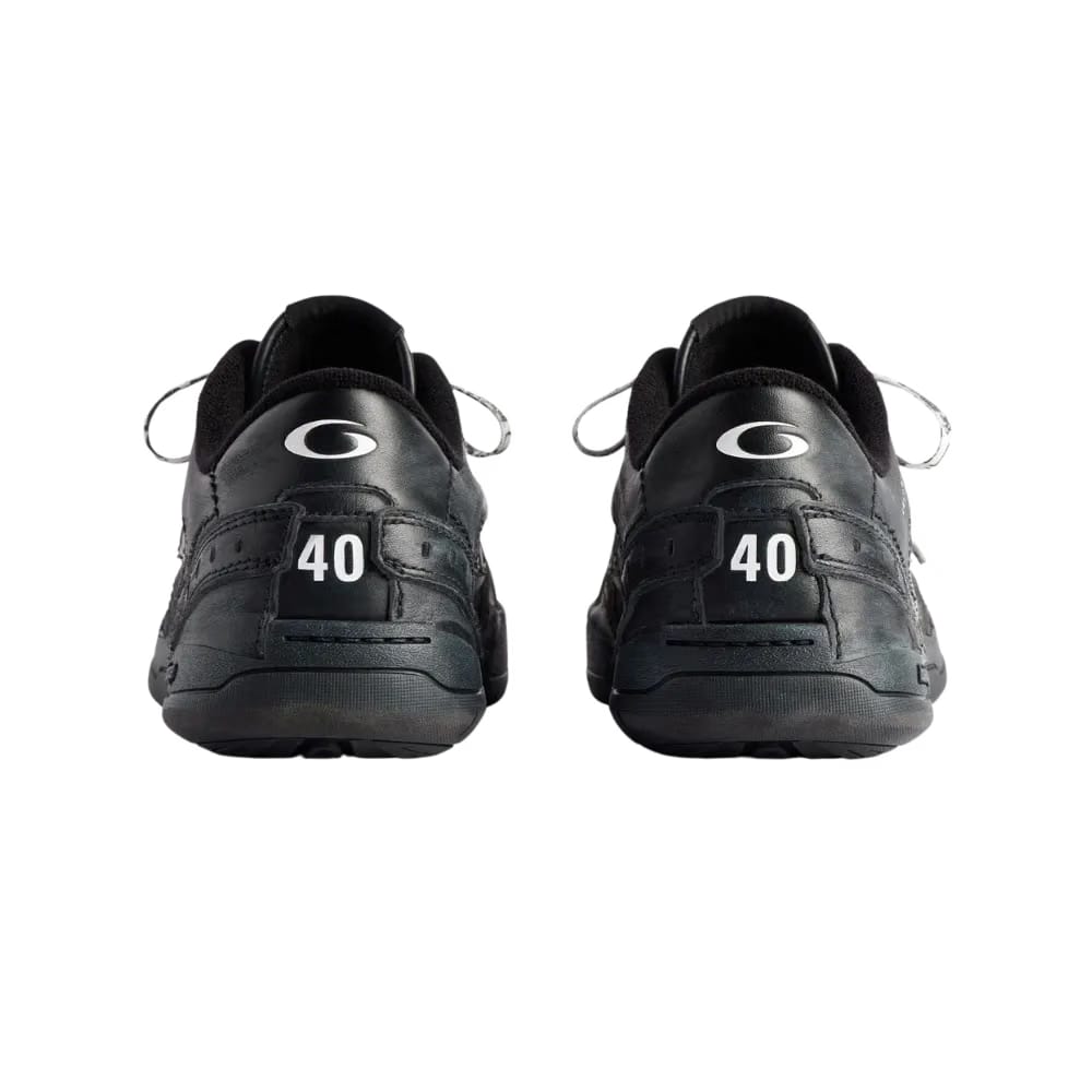 Balenciaga Hamptons Worn-Out Sneaker In Black