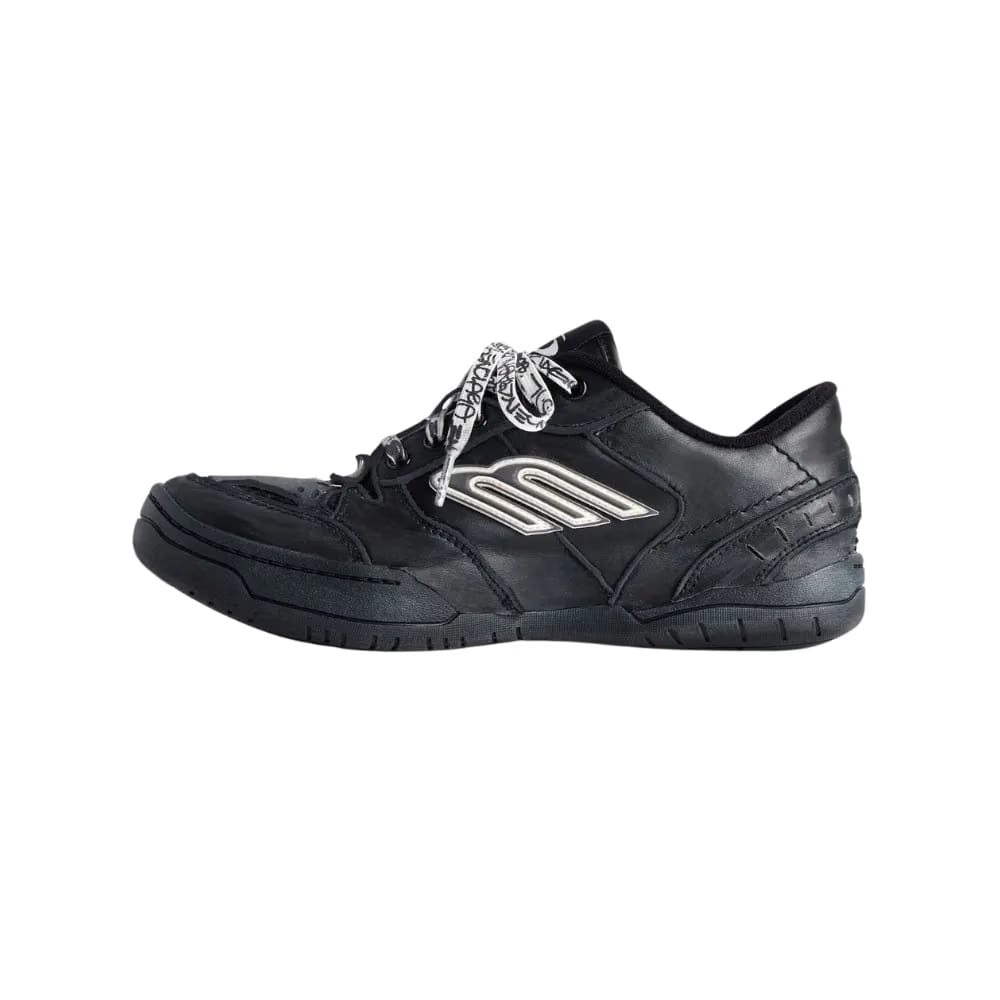 Balenciaga Hamptons Worn-Out Sneaker In Black